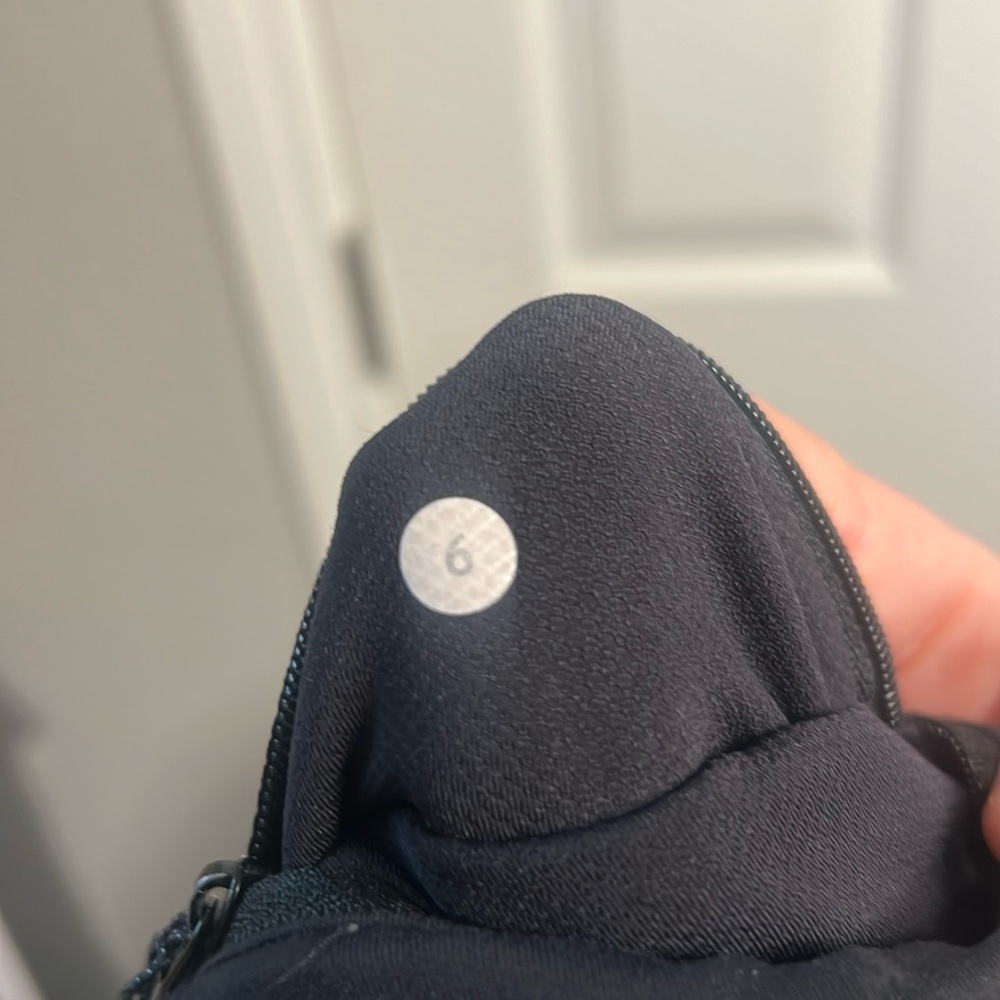 Lululemon Speed Up Crop *Mesh 21"
Black - Picture 11 of 11